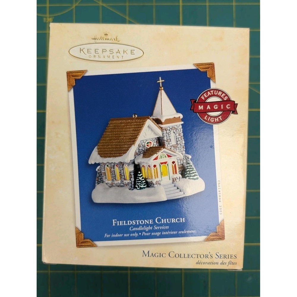 Fieldstone Church Hallmark Keepsake Ornament Candlelight Service Christmas 2005